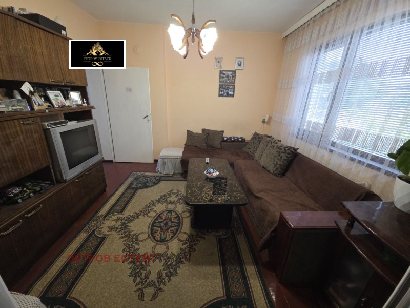 Продава ЕТАЖ ОТ КЪЩА, гр. Велинград, област Пазарджик