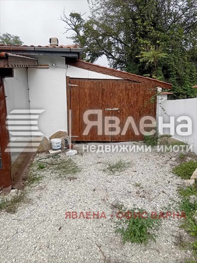 Продава КЪЩА, с. Аврен, област Варна, снимка 15 - Къщи - 48580347