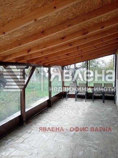 Продава КЪЩА, с. Аврен, област Варна, снимка 14 - Къщи - 48580347