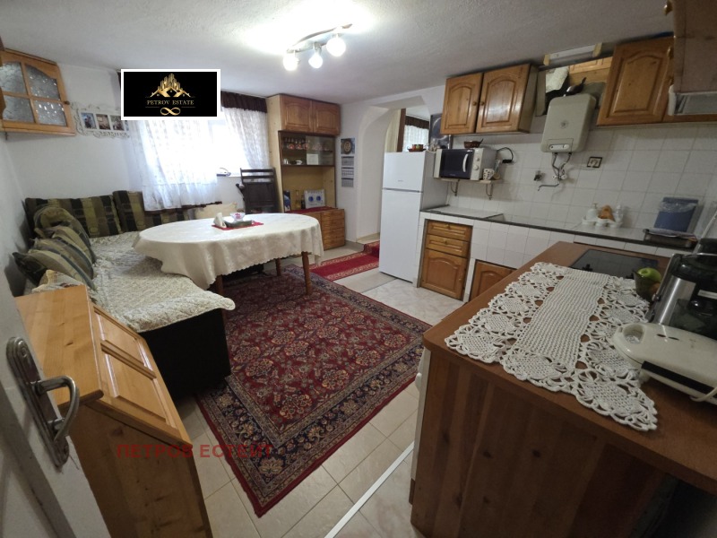 À venda  Casa região Pazardzhik , Velingrad , 333 m² | 92434077 - imagem [9]