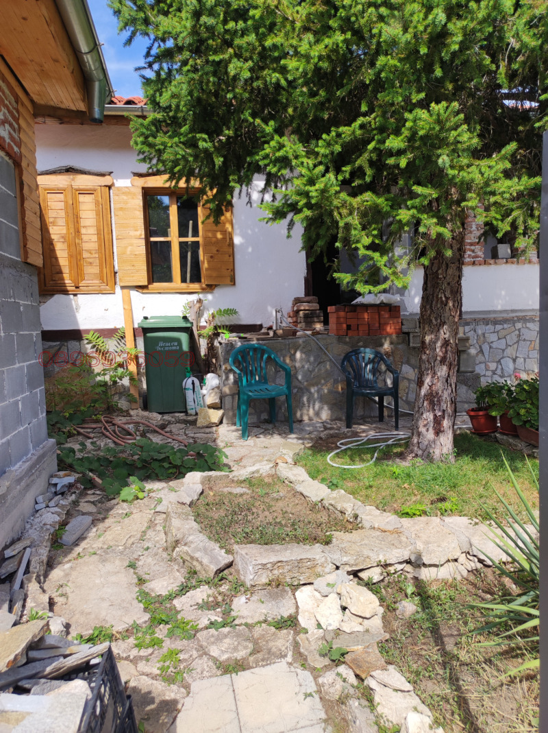 Продава КЪЩА, с. Златна ливада, област Стара Загора