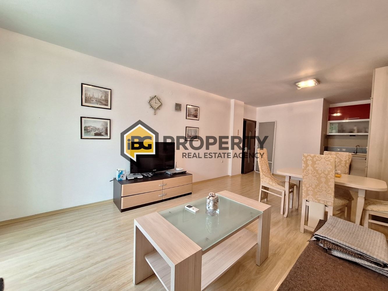 Продава 2-СТАЕН, гр. Бяла, област Варна, снимка 2 - Апартаменти - 46360924