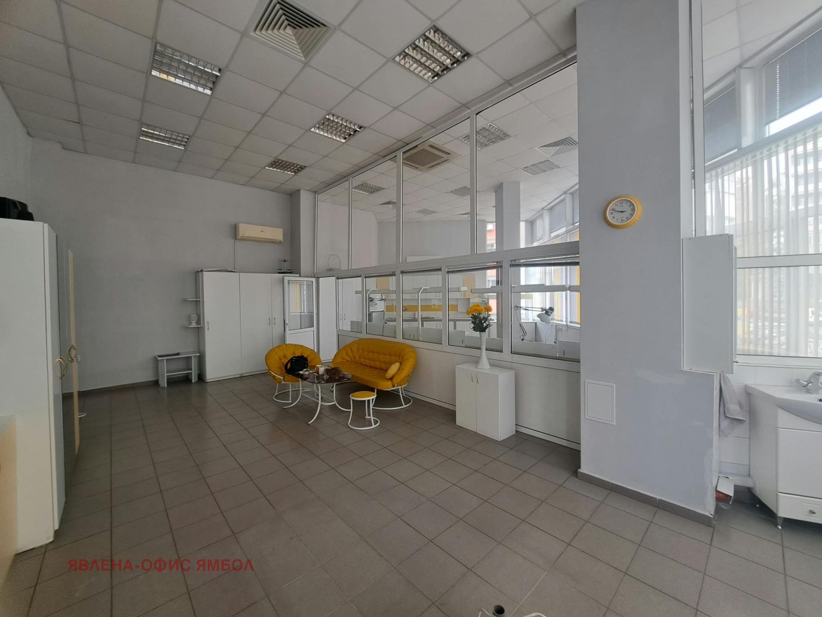 Продава ОФИС, гр. Ямбол, Център, снимка 8 - Офиси - 56725579