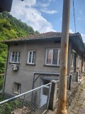 Продава КЪЩА, с. Голямо Белово, област Пазарджик, снимка 2