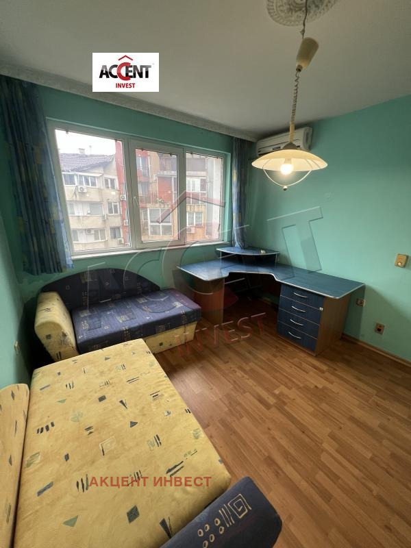 Продава 3-СТАЕН, гр. Варна, Лятно кино Тракия, снимка 15 - Апартаменти - 52197729