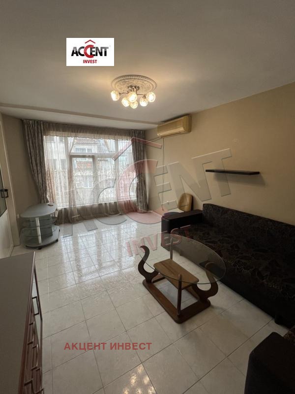 Продава 3-СТАЕН, гр. Варна, Лятно кино Тракия, снимка 2 - Апартаменти - 52197729