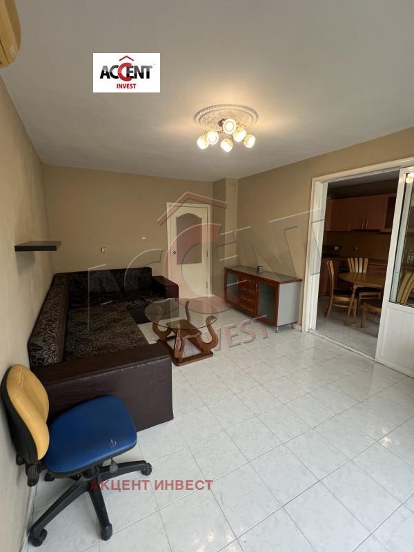 Продава 3-СТАЕН, гр. Варна, Лятно кино Тракия, снимка 2 - Апартаменти - 52197729