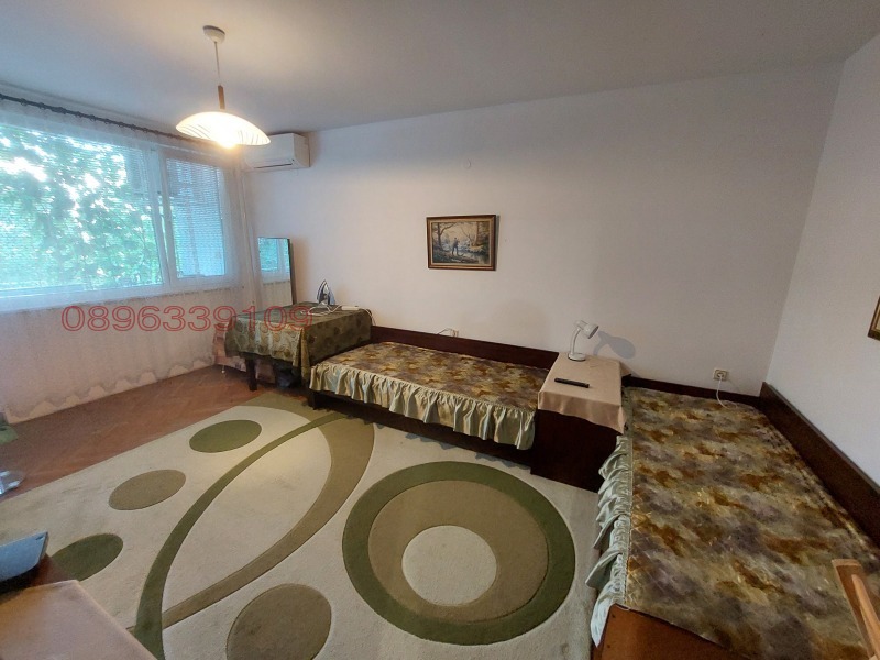 Продава 4-СТАЕН, гр. Велико Търново, Бузлуджа, снимка 2 - Апартаменти - 55314399