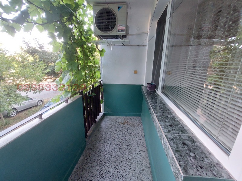 Продава 4-СТАЕН, гр. Велико Търново, Бузлуджа, снимка 4 - Апартаменти - 55314399
