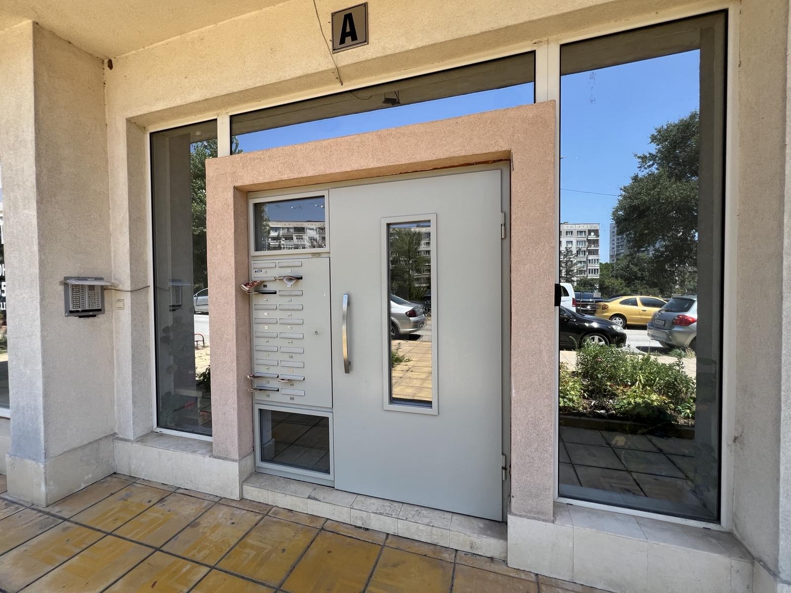 Продава 3-СТАЕН, гр. София, Дианабад, снимка 3 - Апартаменти - 53870649