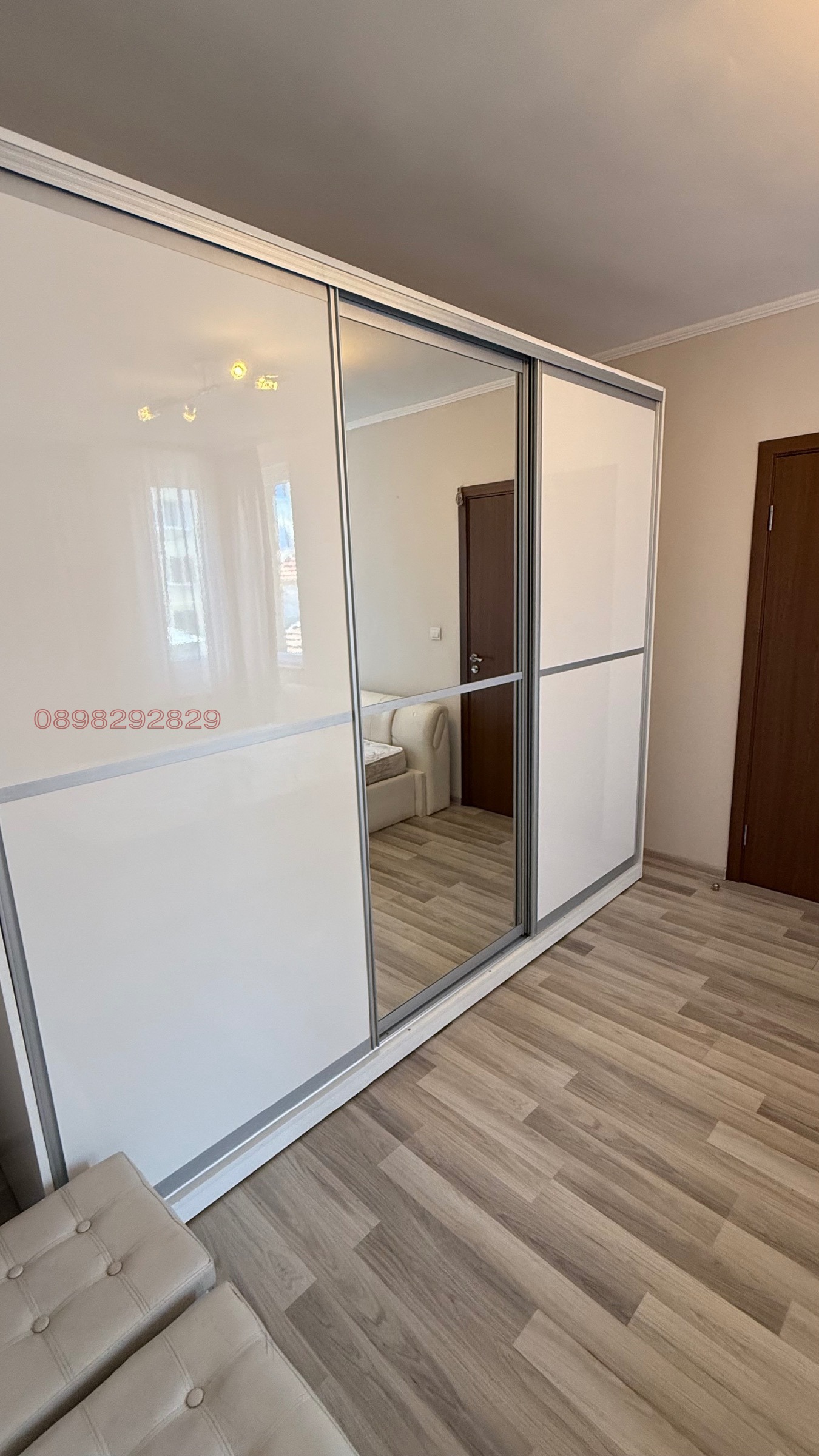 Продава ЕТАЖ ОТ КЪЩА, гр. Русе, Център, снимка 5 - Етаж от къща - 54913924