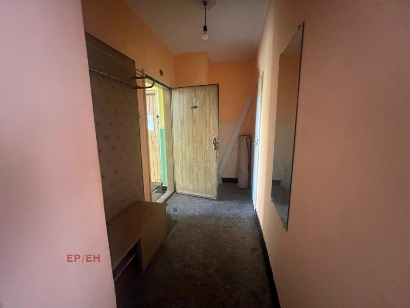 En venta  1 dormitorio Shumen , Tsentar , 40 metros cuadrados | 53932572 - imagen [3]
