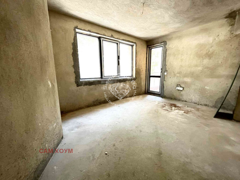 Продава  2-стаен, град Варна, Колхозен пазар •  113 800 EUR • ID 87182504 — holmes.bg - [1] 
