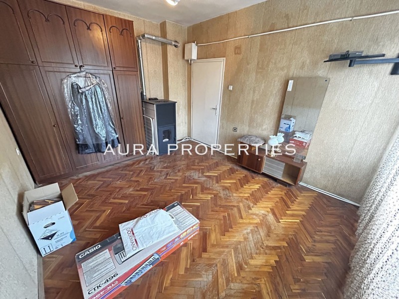 Продава  3-стаен град Разград , Център , 86 кв.м | 77273362 - изображение [6]