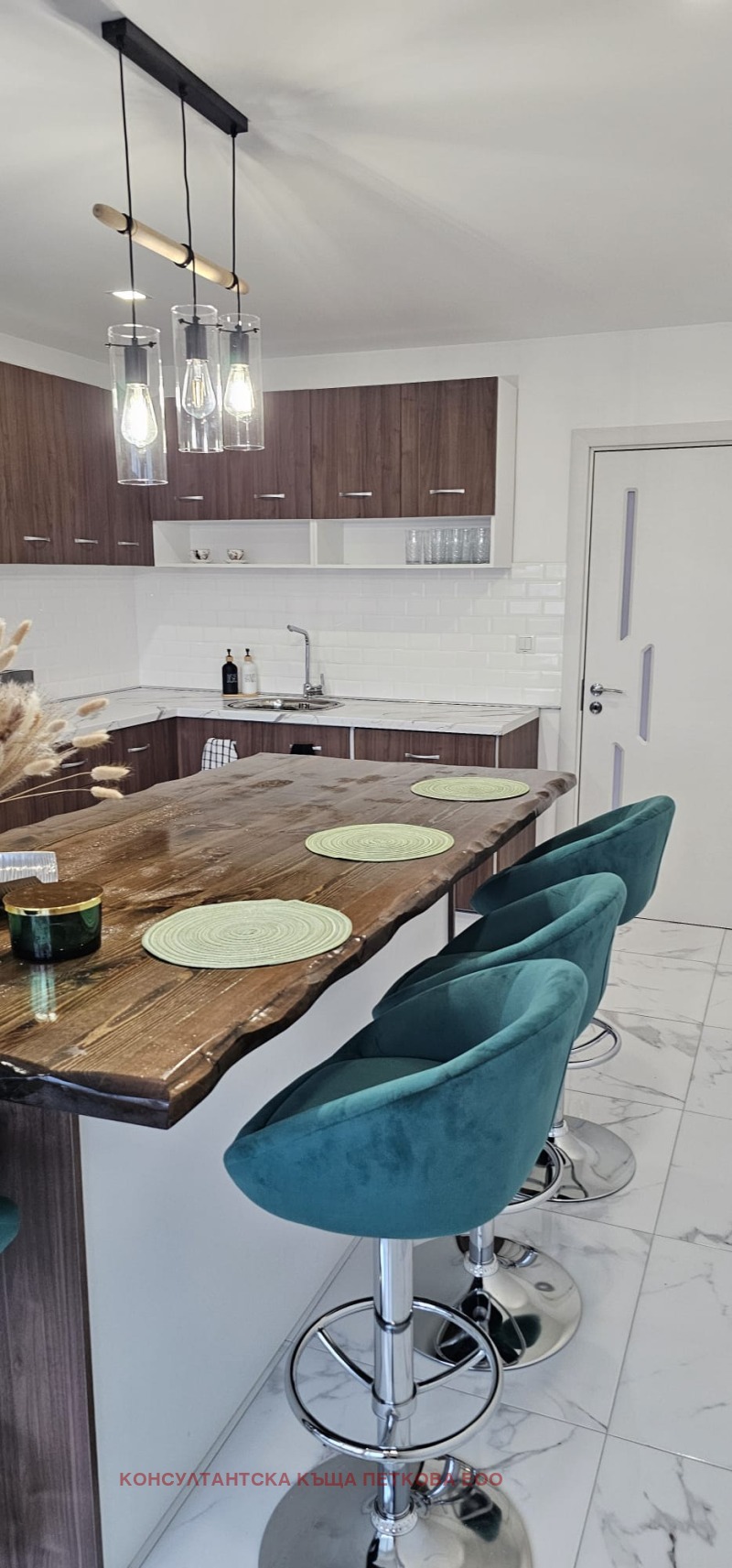 Продава 3-СТАЕН, гр. Ловеч, Здравец, снимка 3 - Апартаменти - 53513420