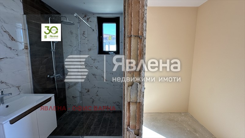 Продава КЪЩА, с. Приселци, област Варна, снимка 10 - Къщи - 49443761