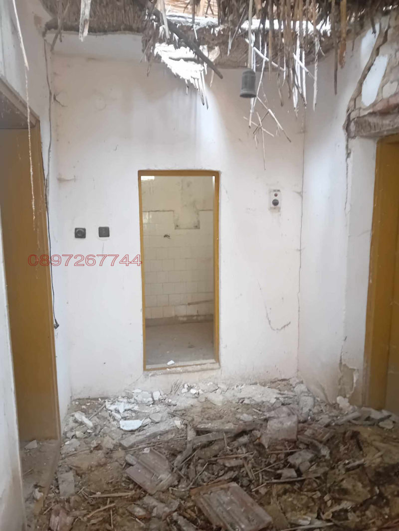 Продава КЪЩА, с. Санадиново, област Плевен, снимка 2 - Къщи - 52769960