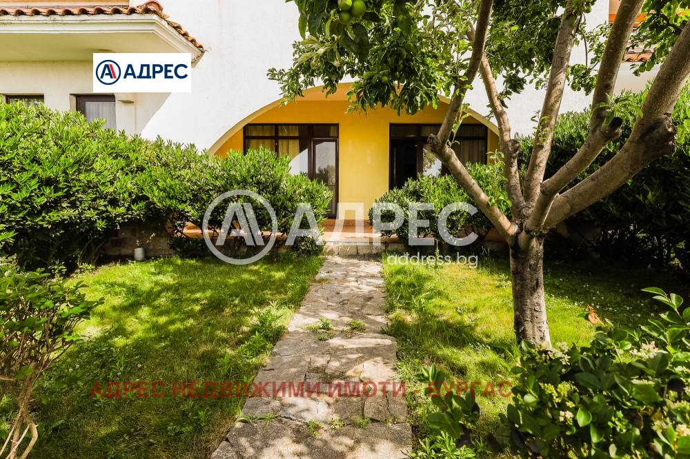 Продава 2-СТАЕН, гр. Ахелой, област Бургас