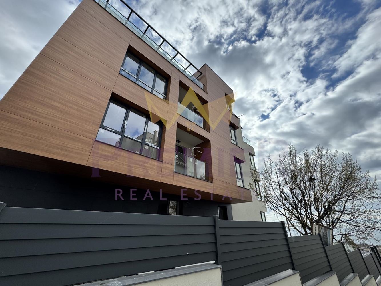 Продава 3-СТАЕН, гр. Варна, Бриз, снимка 15 - Апартаменти - 54121057