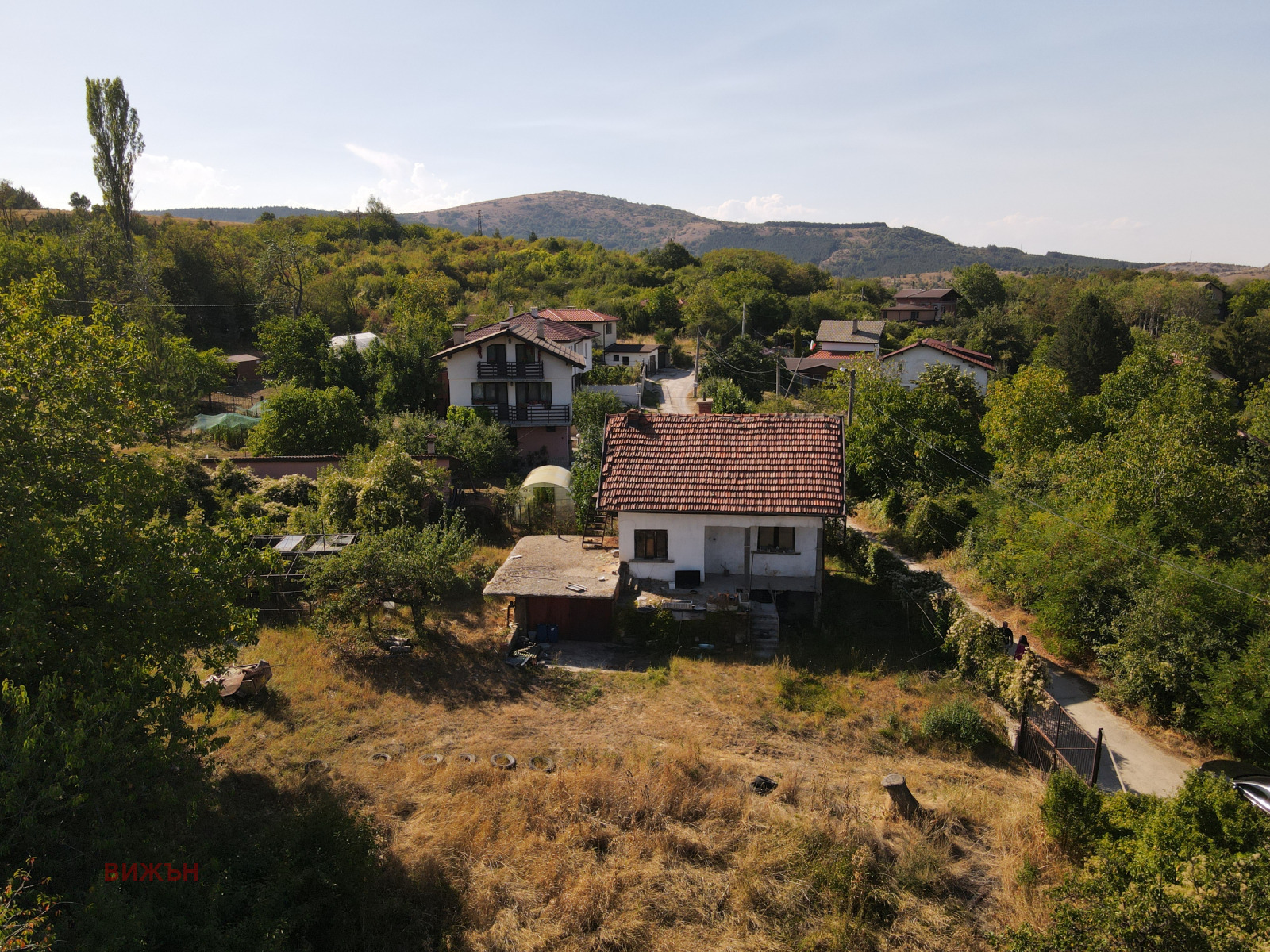 Продава КЪЩА, с. Кралев дол, област Перник