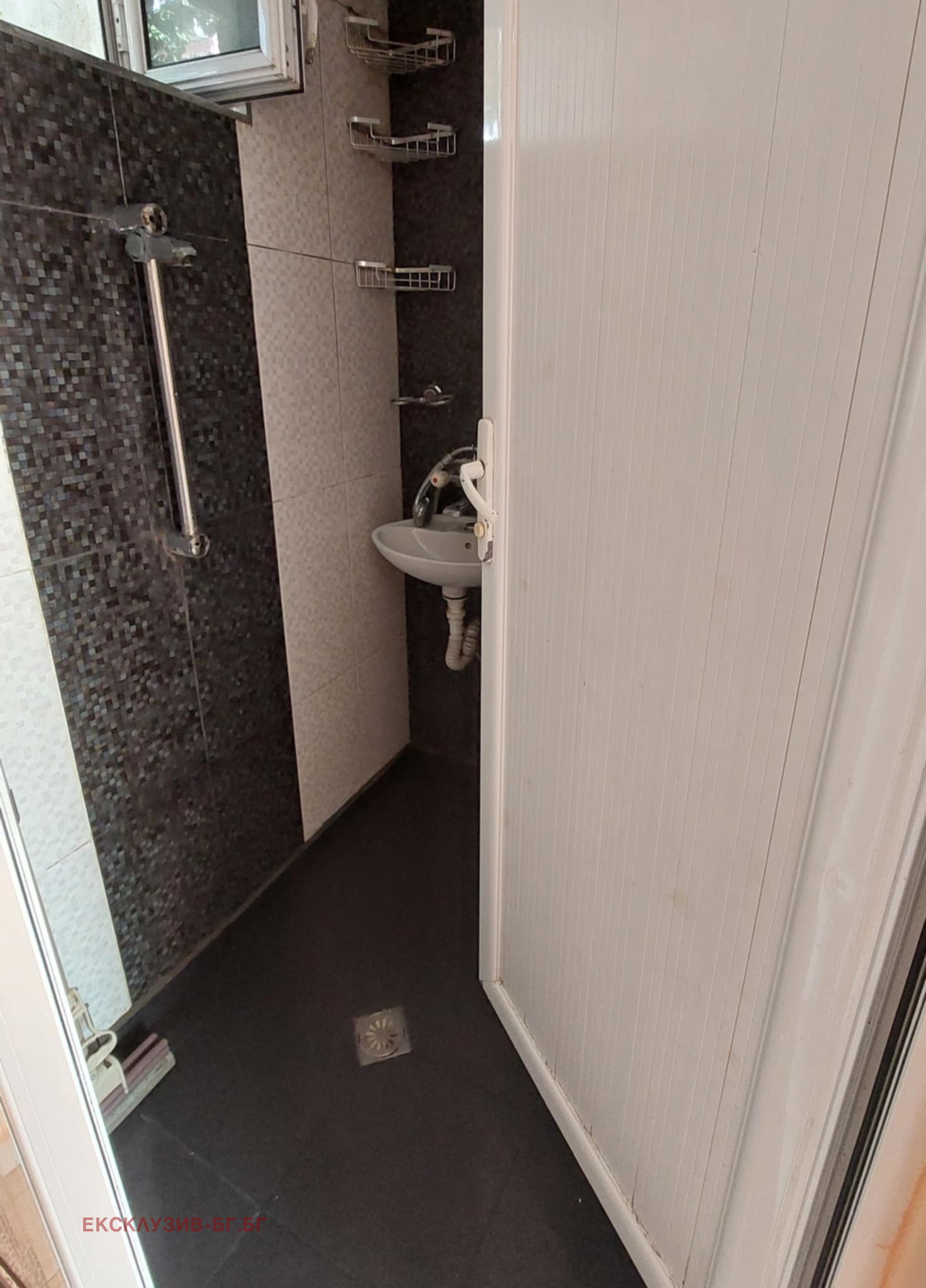 Продава КЪЩА, гр. Шумен, Басейна, снимка 8 - Къщи - 56114252