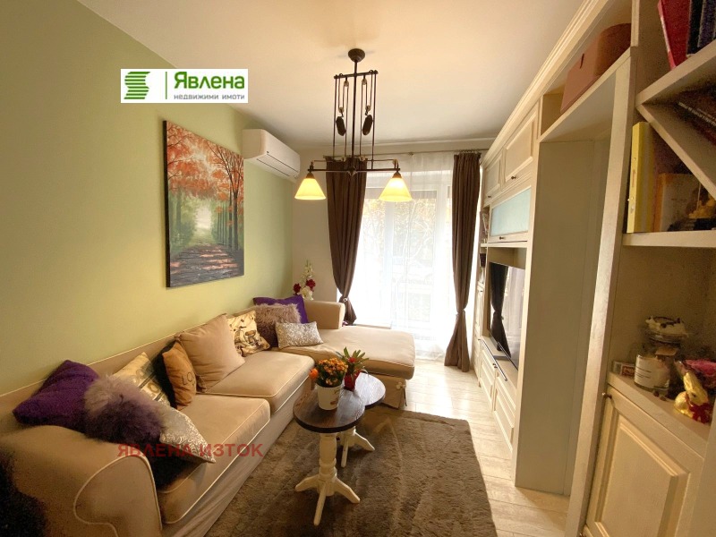 Продава 2-СТАЕН, гр. София, Център, снимка 2 - Апартаменти - 52719938