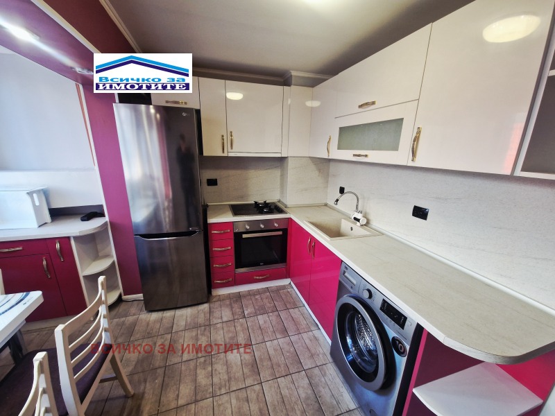 Продава 3-СТАЕН, гр. Русе, Родина 1, снимка 3 - Апартаменти - 53366635