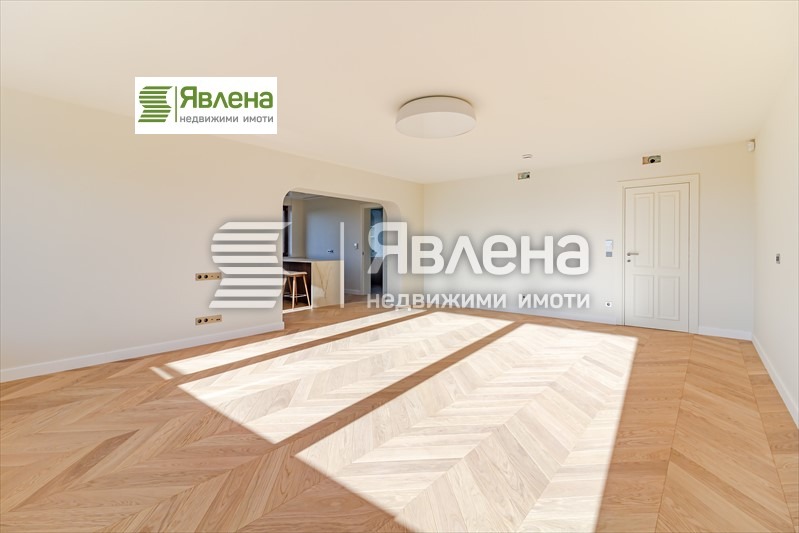 Продава  4-стаен град София , Изгрев , 180 кв.м | 69240438 - изображение [3]