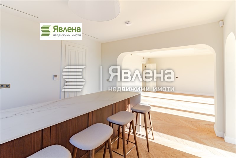 Продава  4-стаен град София , Изгрев , 180 кв.м | 69240438 - изображение [5]