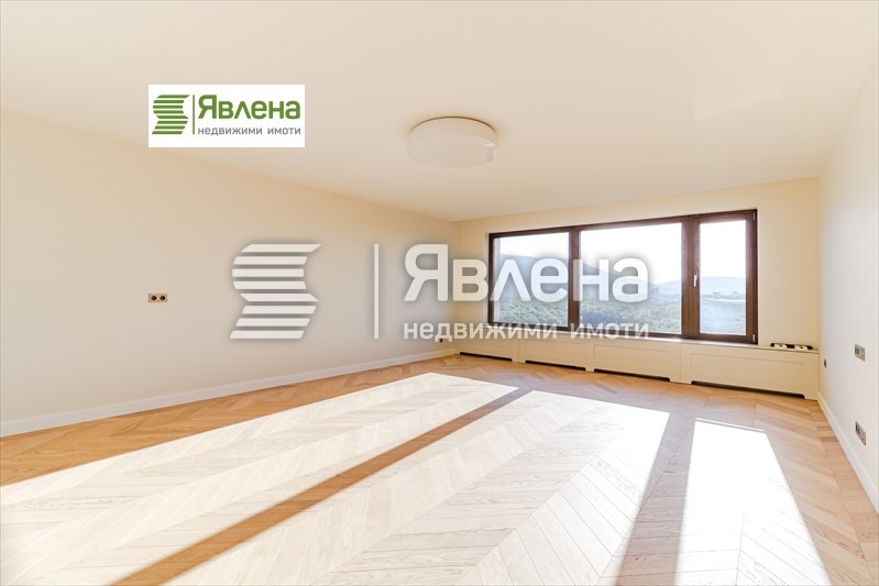 Продава  4-стаен град София , Изгрев , 180 кв.м | 69240438 - изображение [2]
