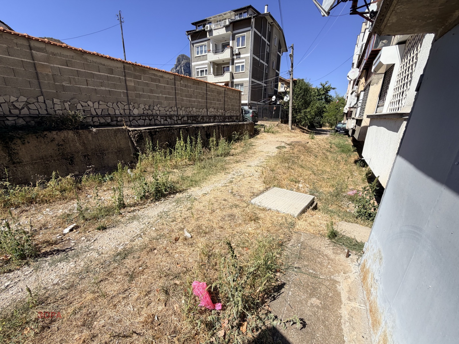 Продава ГАРАЖ, ПАРКОМЯСТО, гр. Враца, Център, снимка 4 - Гаражи и паркоместа - 55988718