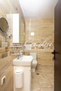 Продава  Етаж от къща град Шумен , Военно училище , 82 кв.м | 77420044 - изображение [9]