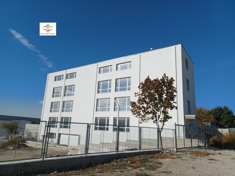 Продава СКЛАД | Imot.bg — изображение 2