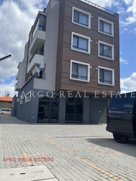2 quartos Elin Pelin, região Sófia