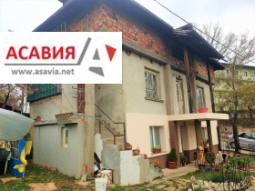 Продажба на къщи в град Ловеч - изображение 17 
