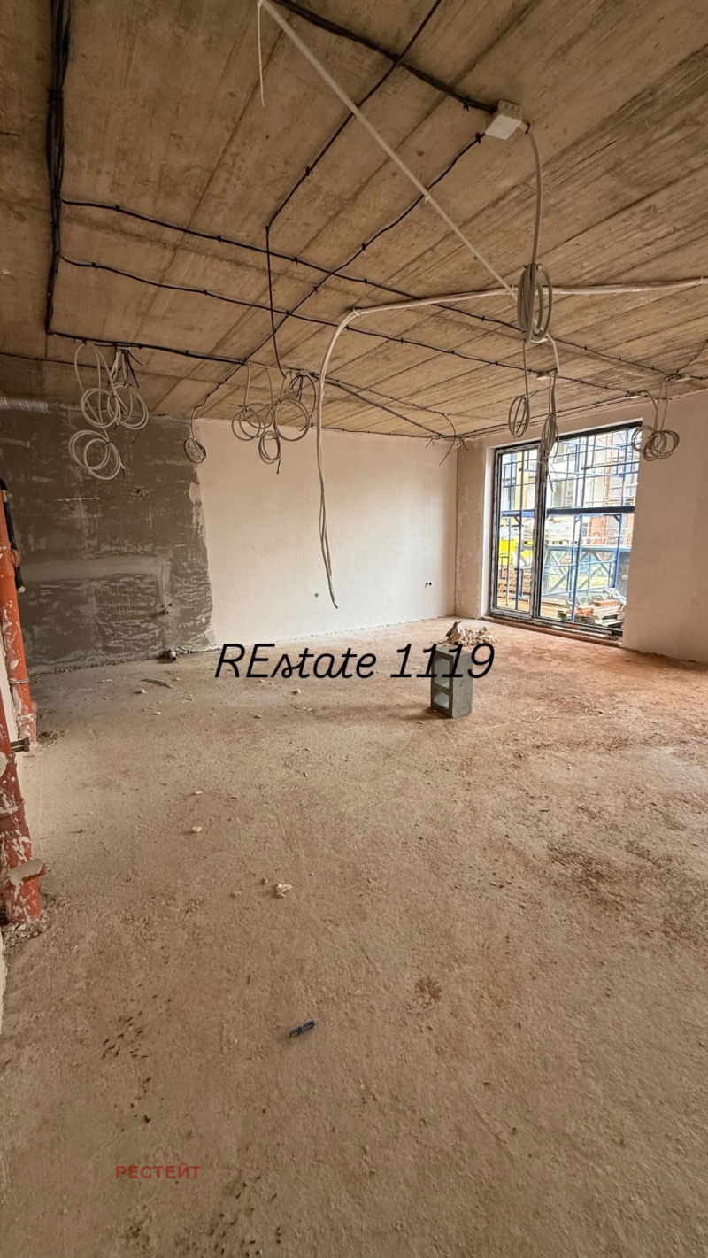 Na prodej  1 ložnice Sofia , Malinova dolina , 87 m2 | 56272018 - obraz [3]