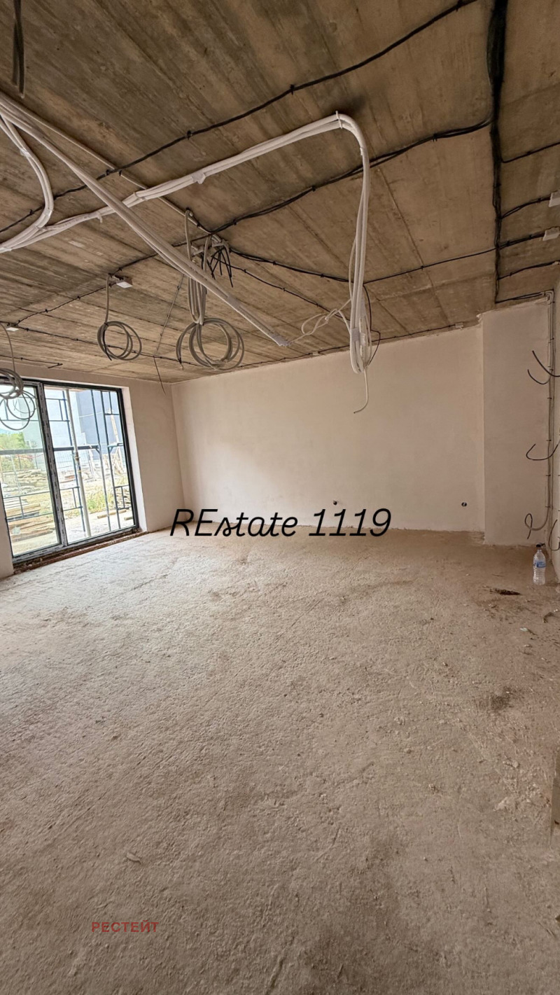 Na prodej  1 ložnice Sofia , Malinova dolina , 87 m2 | 56272018 - obraz [2]