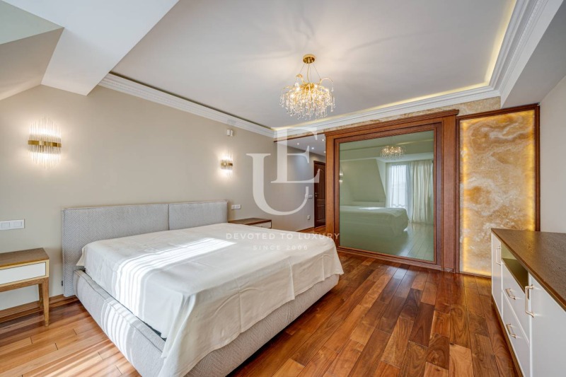 Myytävänä  3 makuuhuonetta Sofia , ž.gr.Južen park , 275 neliömetriä | 77638268 - kuva [13]