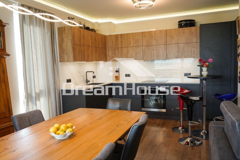 Продава МНОГОСТАЕН, гр. Пловдив, Тракия, снимка 2 - Апартаменти - 52820357