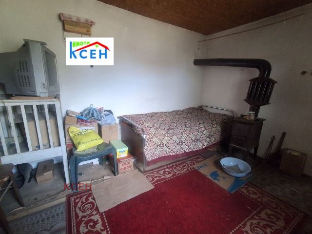 Продава КЪЩА, с. Светлен, област Търговище, снимка 7 - Къщи - 56195934