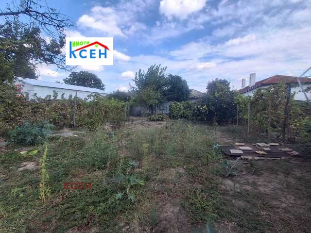 Продава КЪЩА, с. Светлен, област Търговище, снимка 2 - Къщи - 56195934