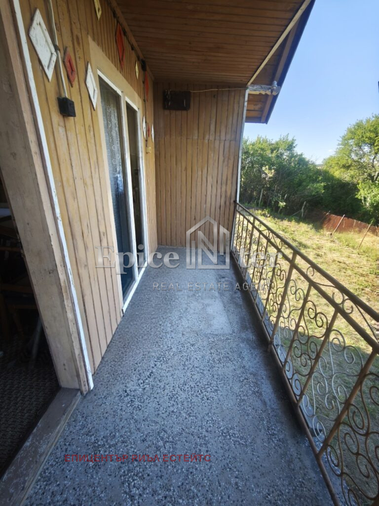 Продава ВИЛА, с. Ярджиловци, област Перник, снимка 5 - Вили - 55320686
