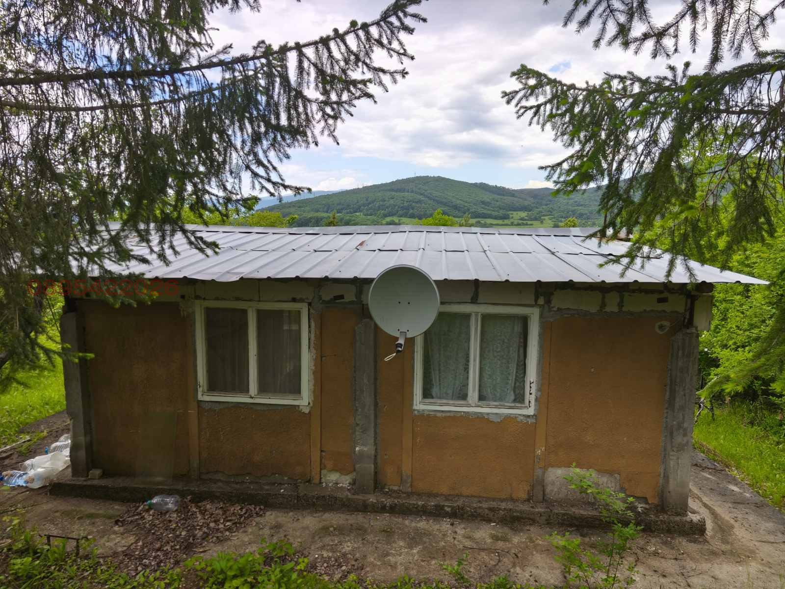 Продава КЪЩА, с. Макоцево, област София област