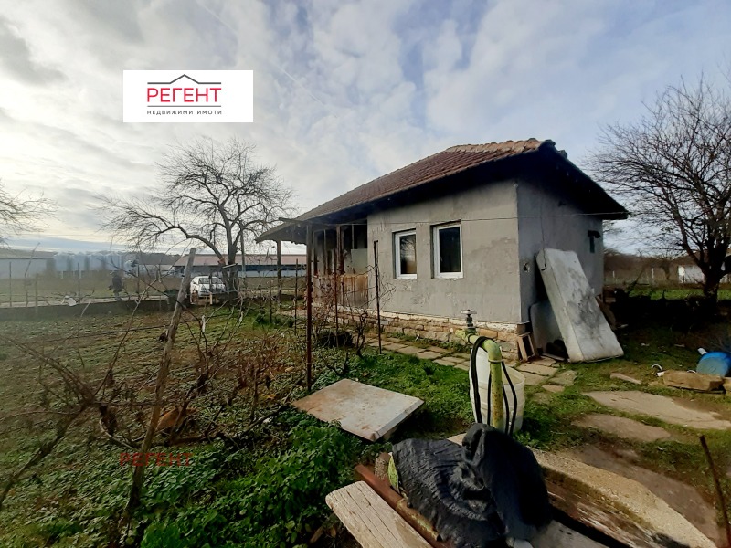 Продава КЪЩА в област Габрово, с. Горна Росица - 58 кв.м / 40 000 € » 78 233.20 лв., РЕГЕНТ