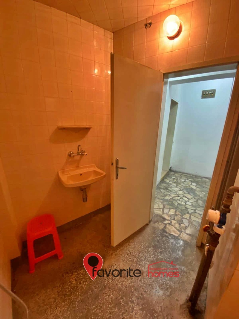 На продаж  1 спальня Шумен , Център , 53 кв.м | 11603126 - зображення [10]