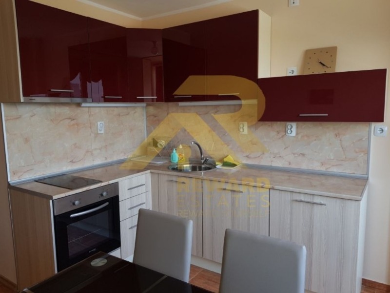 Продава  3-стаен град София , Света Троица , 100 кв.м | 66081133 - изображение [2]