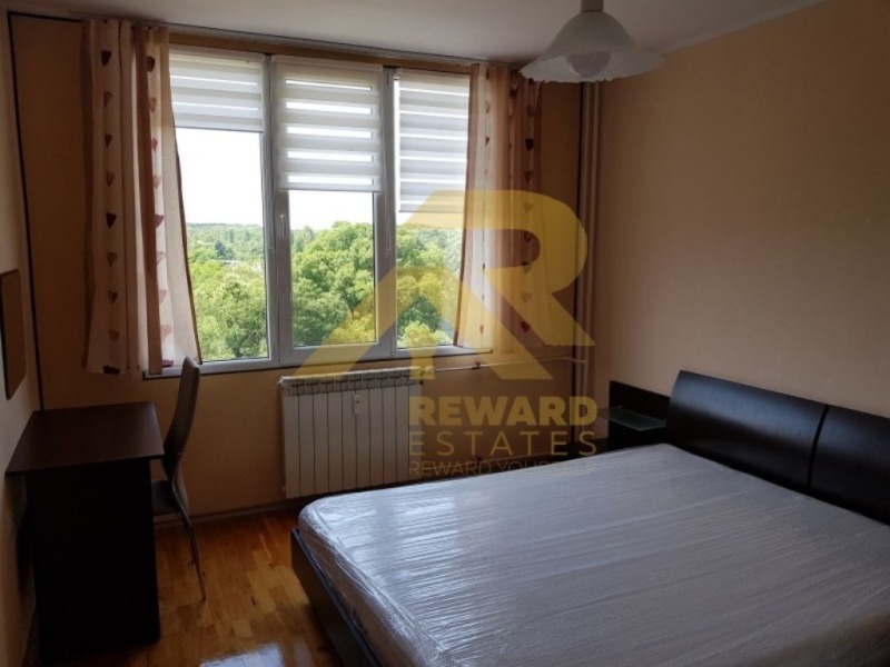 Продава  3-стаен град София , Света Троица , 100 кв.м | 66081133 - изображение [3]