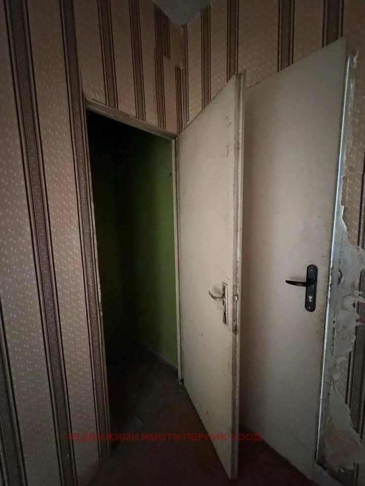 Продава 4-СТАЕН, гр. Радомир, област Перник, снимка 9 - Апартаменти - 53957256