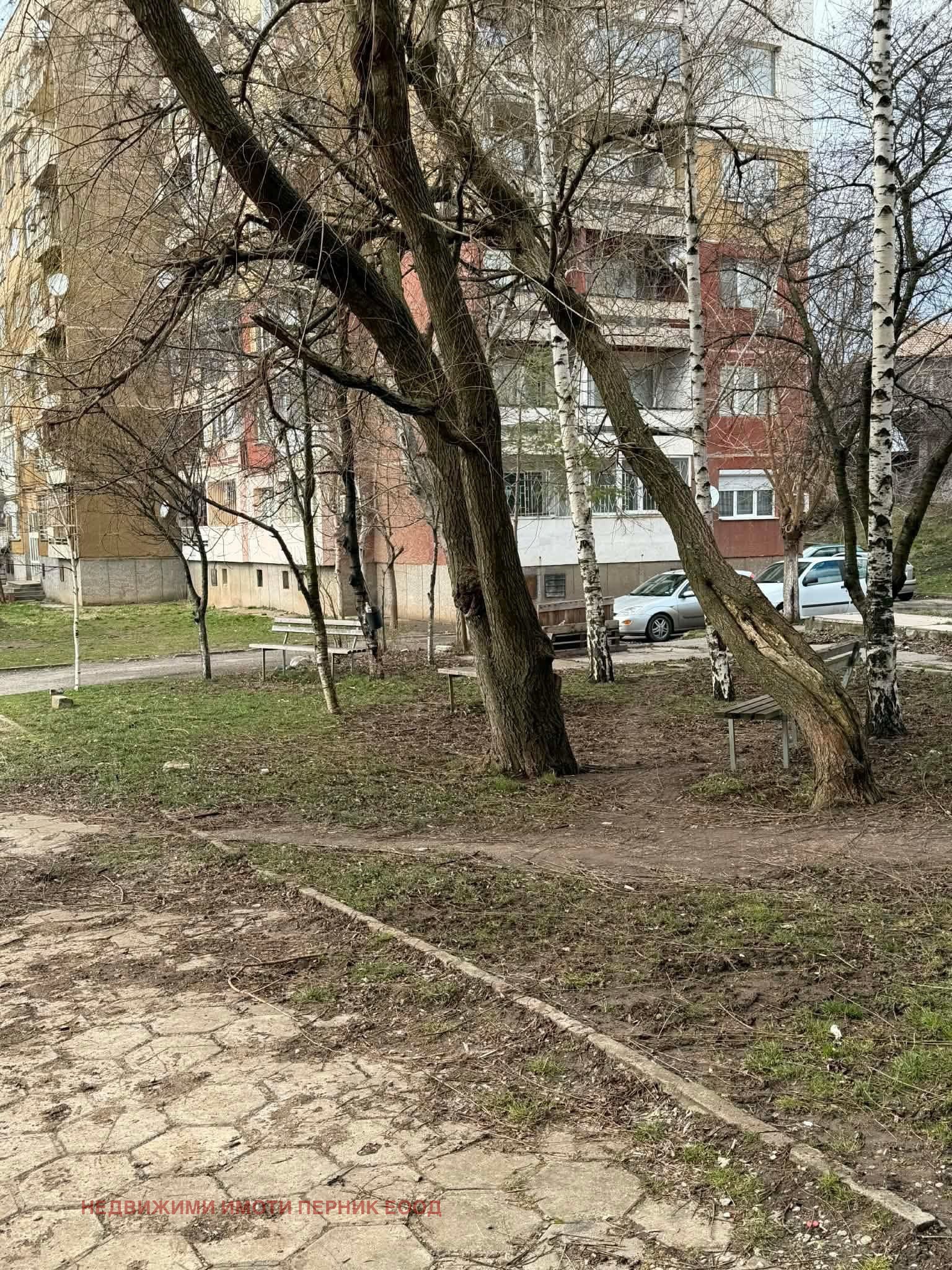 Продава 4-СТАЕН, гр. Радомир, област Перник, снимка 4 - Апартаменти - 53957256