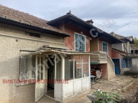 Продажба на имоти в с. Никюп, област Велико Търново - изображение 7 